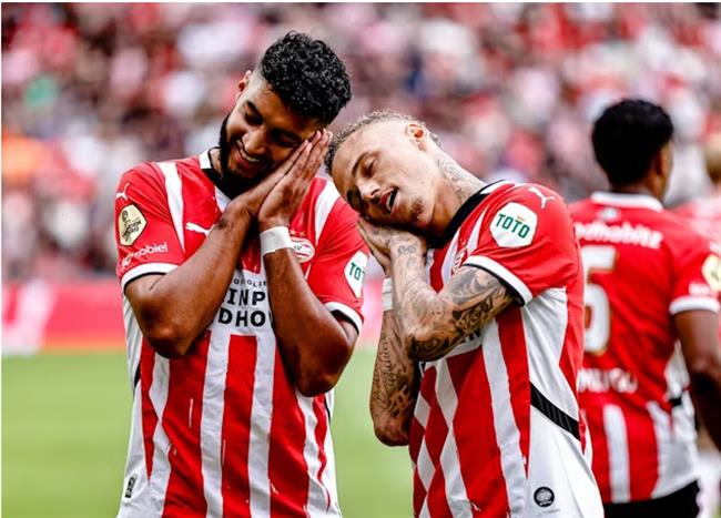 PSV Sẵn Sàng Vượt Girona để Giành 3 Điểm Đầu Tiên tại Champions League